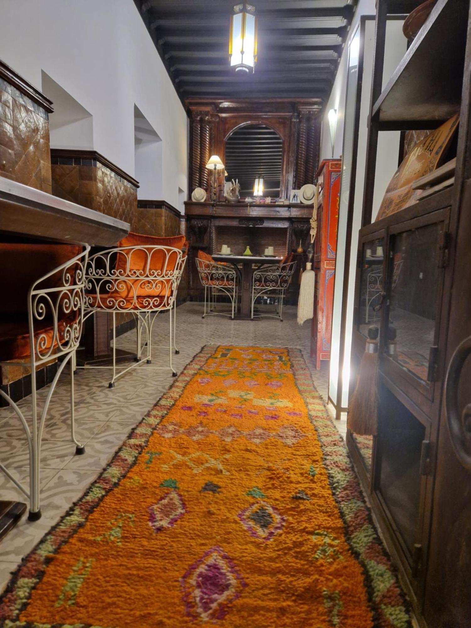 Riad Les Nuits De Marrakech Marrakesh Bagian luar foto Café El-Solé